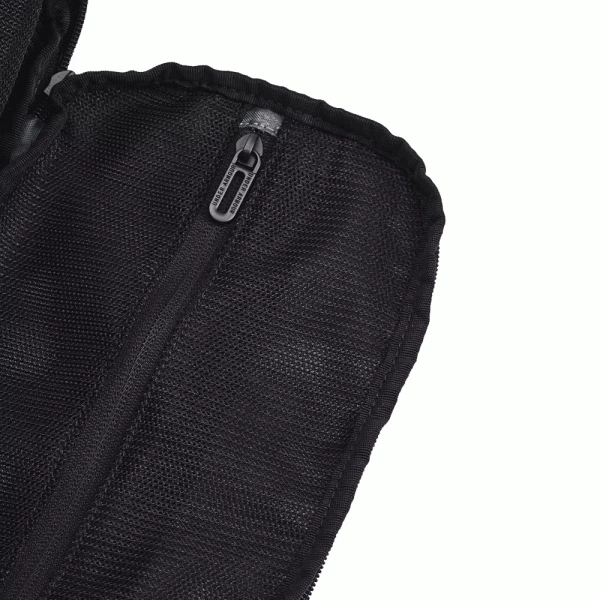 UNDER ARMOUR UA TRAVEL KIT BAG - Image 3